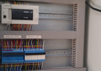 Instal·lacio d’armari electric per la il·luminació